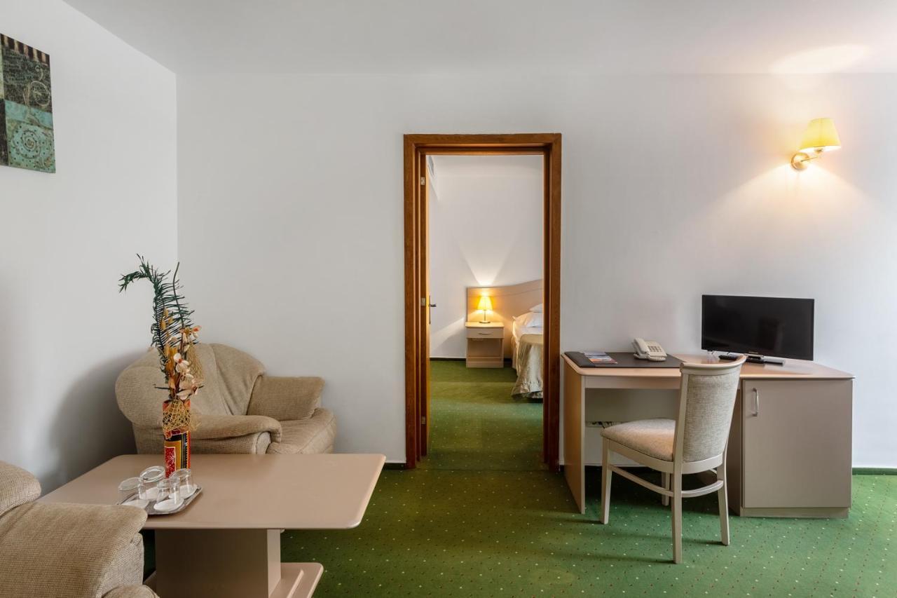 Hotel Bega Эфорие Норд Экстерьер фото